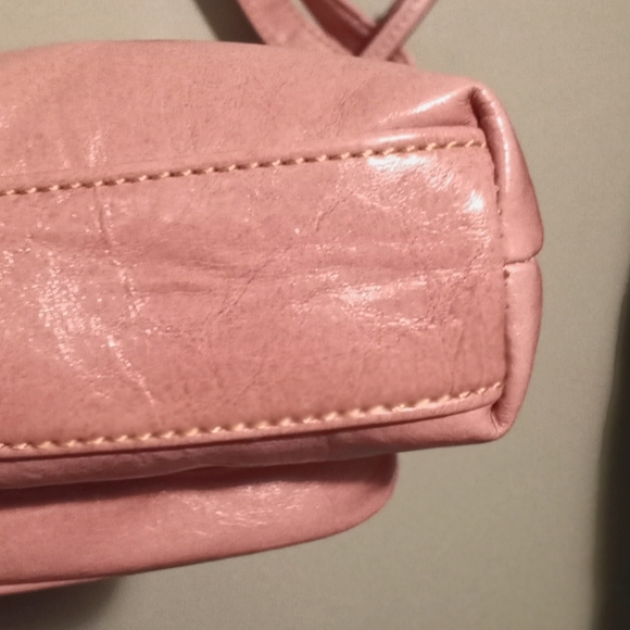 NWT Tosca Leather Crossbody - Picture 5 of 7